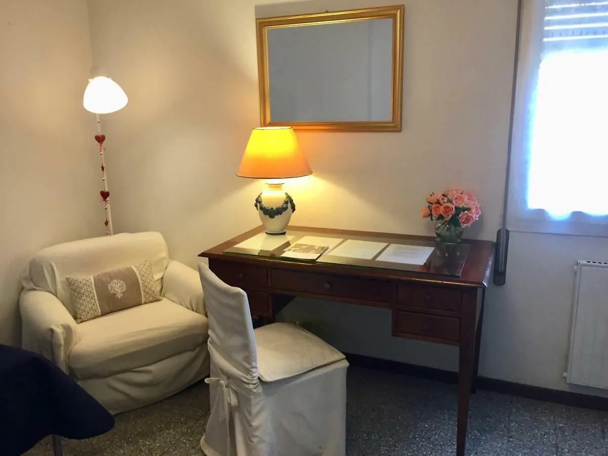 Civico3 Hotel Treviso 0*,